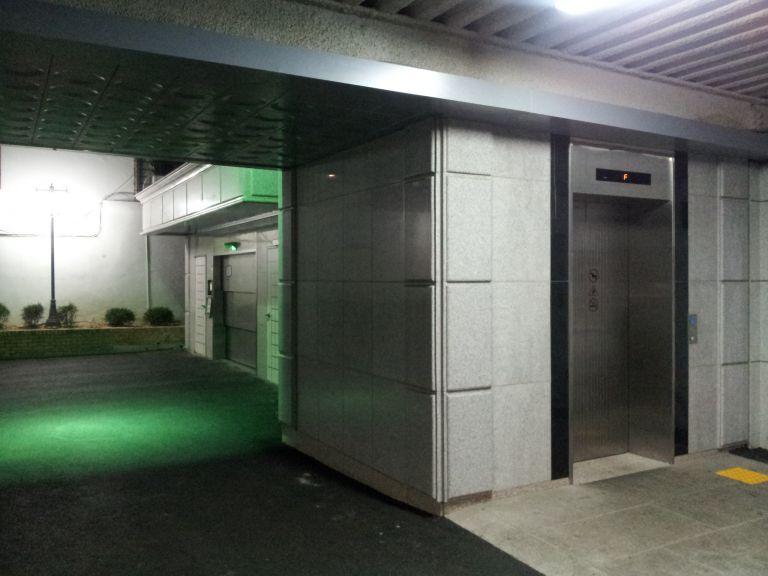 엘리베이터 보강 II